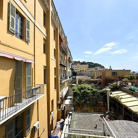 Riviera Nice: Old Town With Sea View Nice